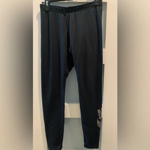 Nike legging used but no holes, stains or pilling.